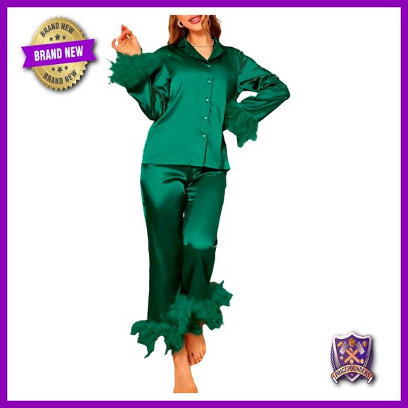 Satin Pajama Set with Faux Fur Trim Loose Fit XS Size